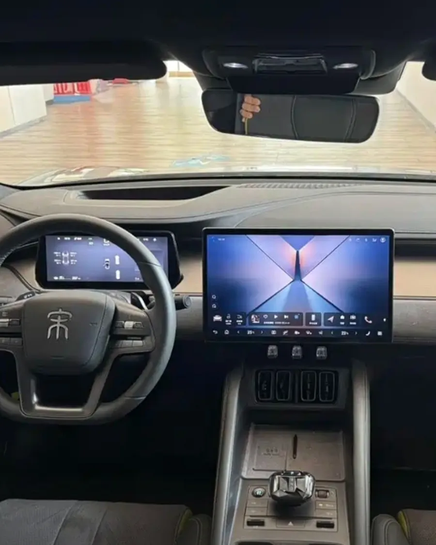 2025 BYD Song L EV Intelligent Driving 602km LiDAR 4WD Edition 4