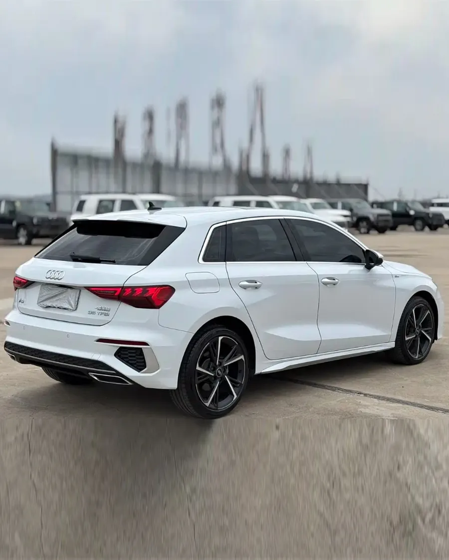2022 Audi A3 Sportback 35 TFSI Progressive Sport Edition 2