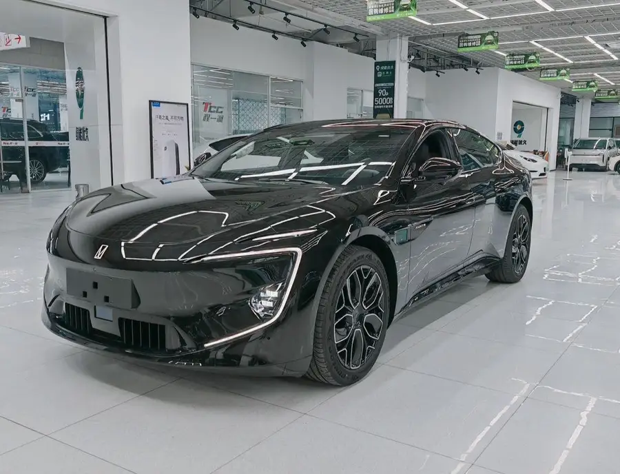 2026 Avatr 12 Max Pure EV
