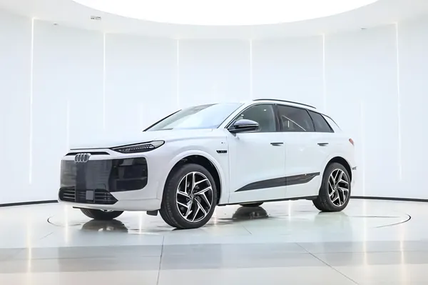 2026 Audi Q6L e-tron Launch Pilot Edition