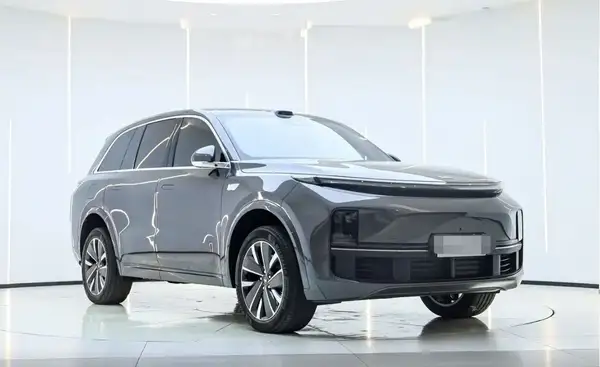 2025 Li L8 Max Smart Refresh Edition
