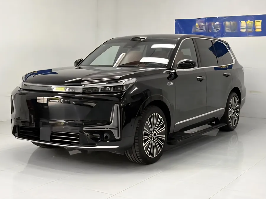 2025 Geely Galaxy M9 210km 4WD Pilot Edition