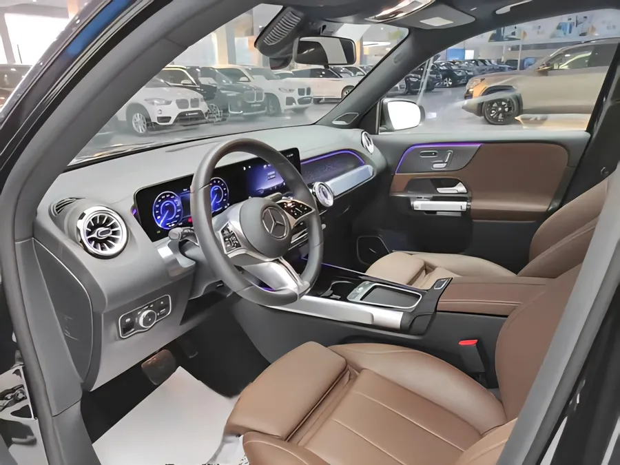 2025 Mercedes-Benz EQB 260 5