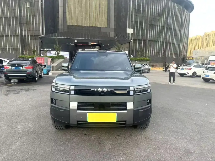 2025 BYD Titanium 7 190KM 4WD Ultra Edition 3