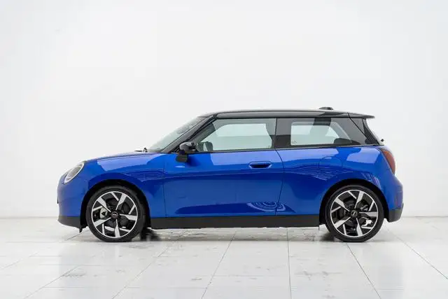 2024 MINI COOPER Electric 452km COOPER SE Artist