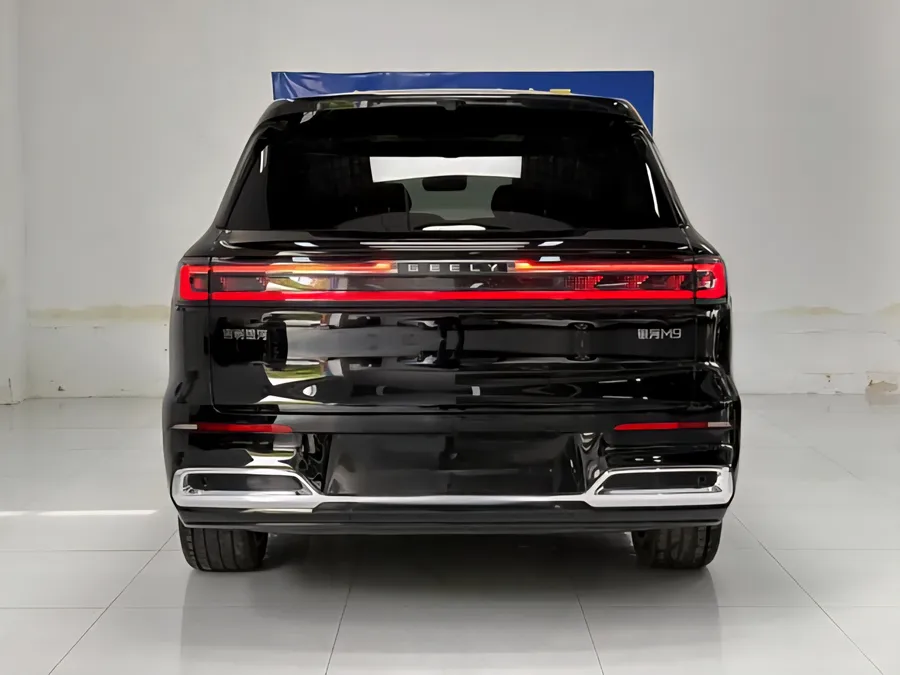 2025 Geely Galaxy M9 210km 4WD Pilot Edition 2