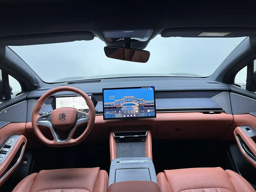 2025 BYD Tang L EV 670KM LiDAR Flagship 4