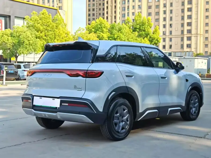 2025 BYD Yuan UP Smart Driving 401KM Vitality Edition 3