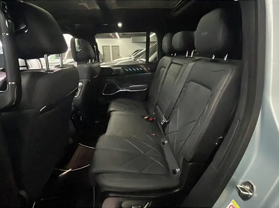 2025 Bao 8 Zhiying Flagship Version 7‑Seater 4