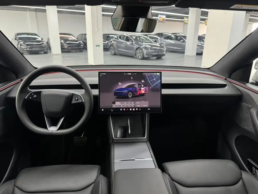 2025 Model Model Y L Long Range All-Wheel Drive 3