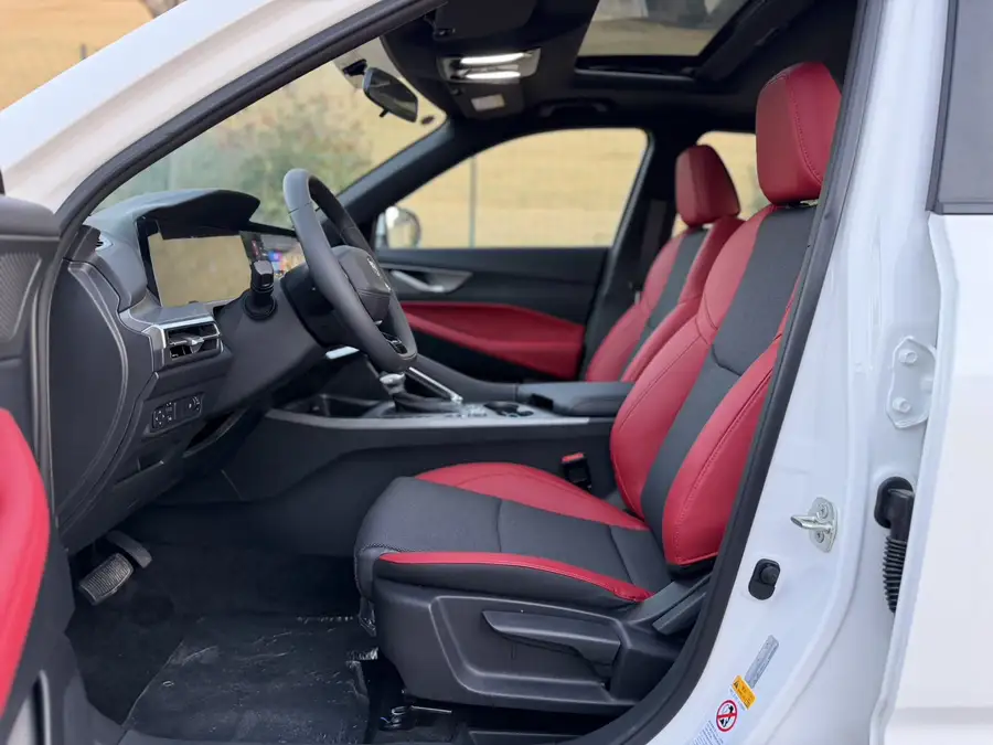 2023 Changan CS35 PLUS Enjoy Edition 1.4T DCT Luxury 5