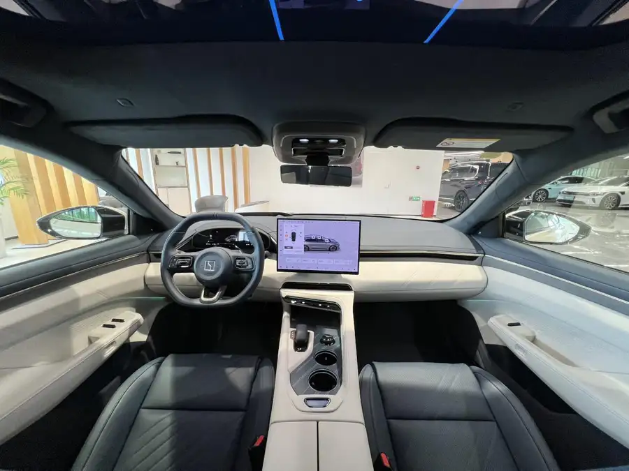 2025 Zeekr 001 YOU Edition 100kWh 4WD 4