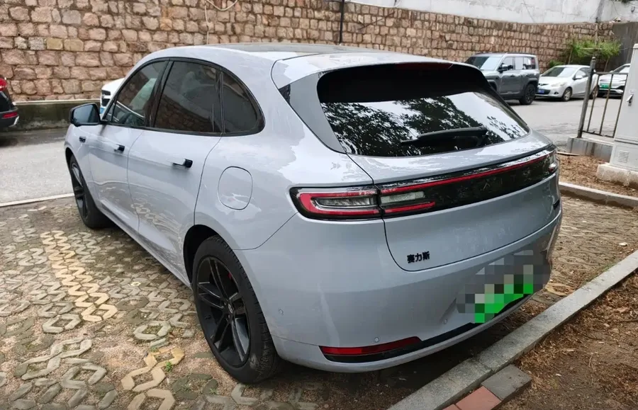 2025 AITO M5 Pure Electric Ultra RWD Edition 3