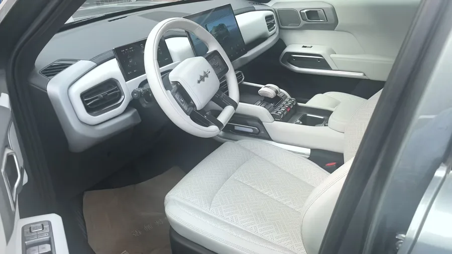 2025 Fangchengbao Tai 3 501KM 4WD Ultra Edition 2
