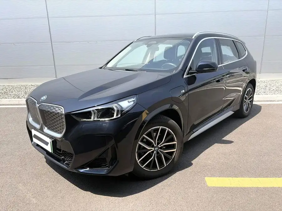 2025 BMW iX1 eDrive25L M Sport Package