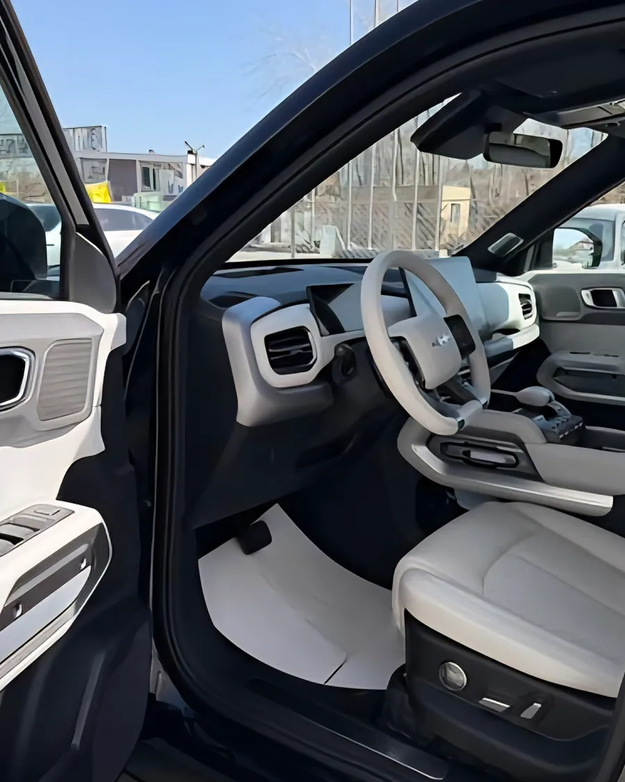 2025 Tan 3 501KM 4WD Drone Edition 3
