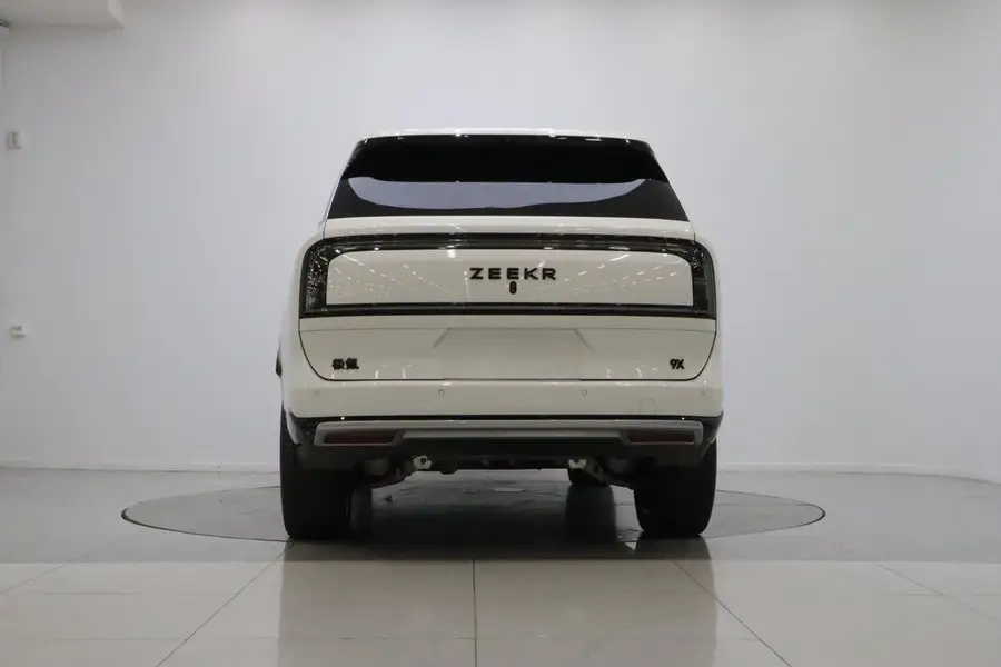 2025 Zeekr 9X Ultra Version 70kWh 3