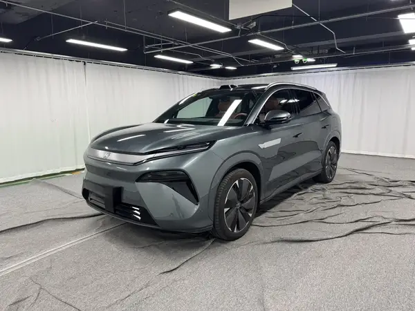 2025 BYD Tang L EV 600KM 4WD LiDAR Flagship Version