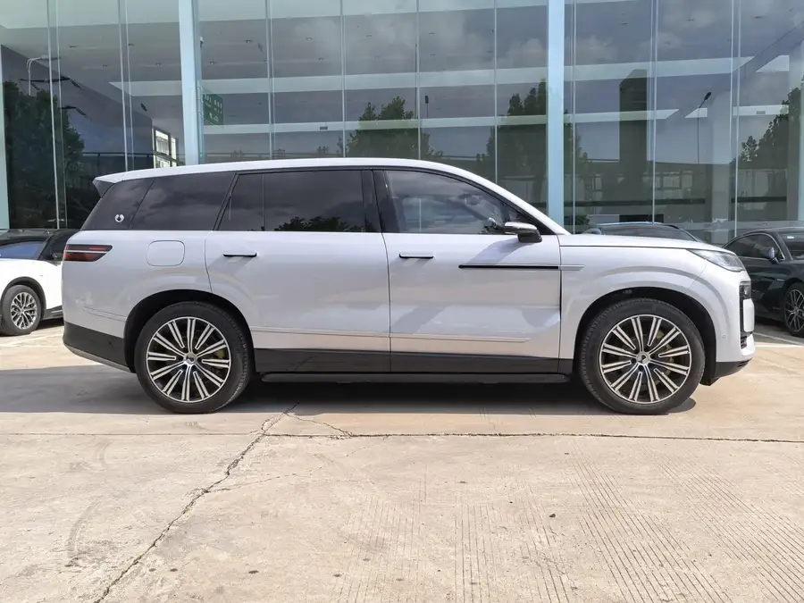 2025 Denza N9 Flagship Model 3