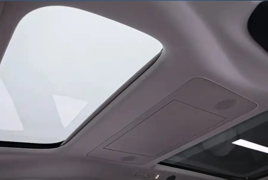2025 Li Auto MEGA Home Special Family Edition 3