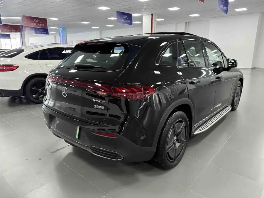 2024 Mercedes-Benz EQE SUV 500 4MATIC Flagship Edition 2