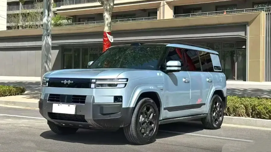 2025 Titan 7 190KM 4WD Ultra Version 2