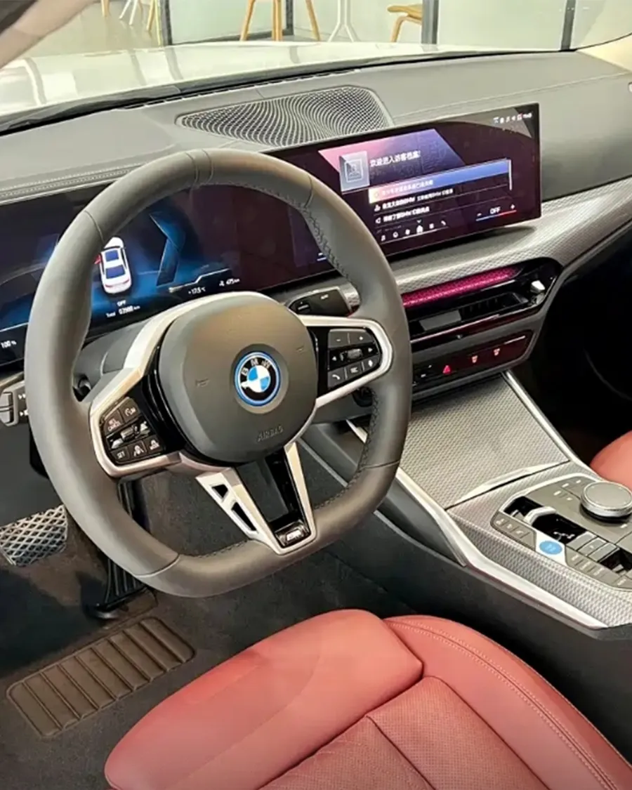 2025 BMW i3 eDrive 40 L M Sport Pro Edition 4