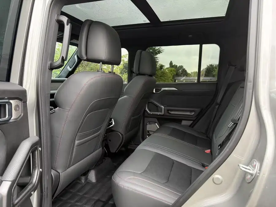 2024 Jetour Traveler 2.0T 4WD Cross PRO+ Entertainment Edition 4