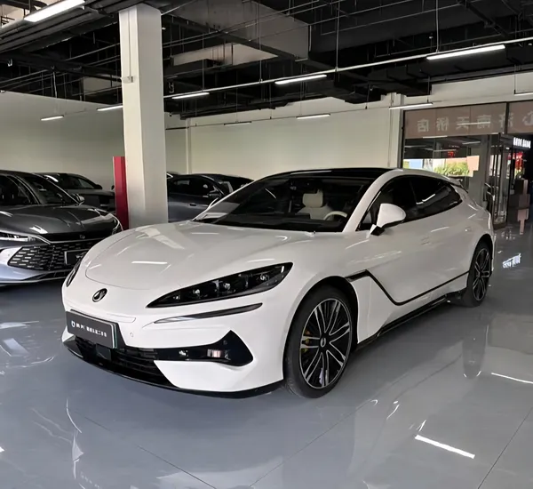 2024 Denza Z9GT 1100 4WD Ultra Launch Edition