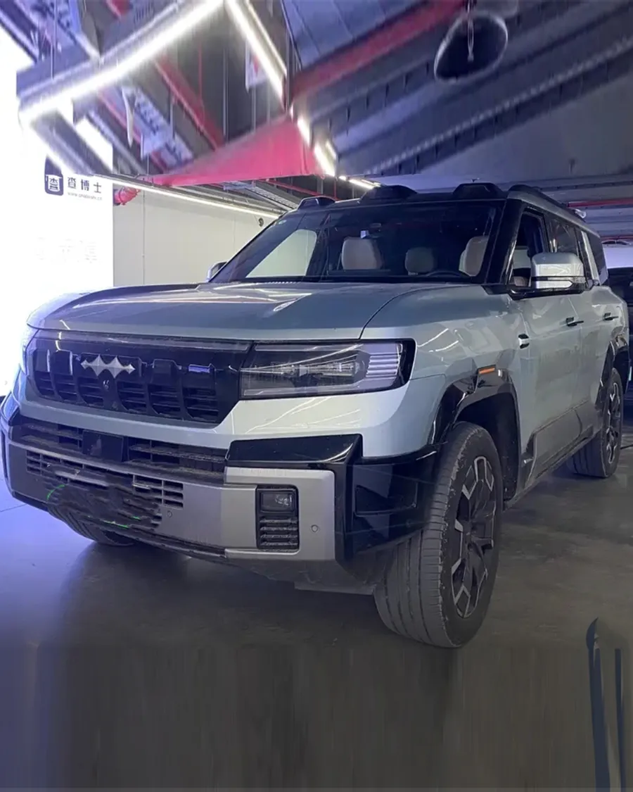 2025 Bao 8 Intelligent Brave Flagship Edition 7-Seater