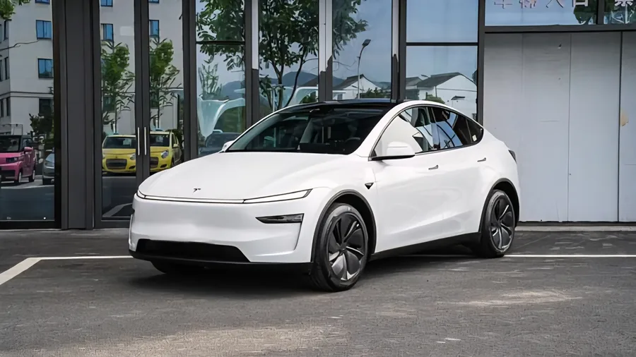 2026 Tesla Model Y Long Range All-Wheel Drive