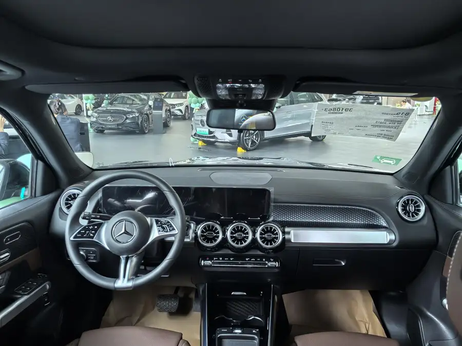 2025 Mercedes-Benz EQB 260 3