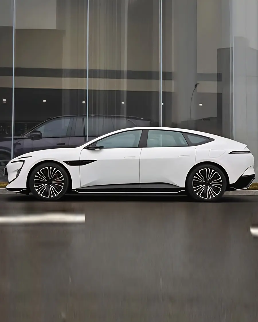 2026 AVATR 12 Ultra EV 4WD 2