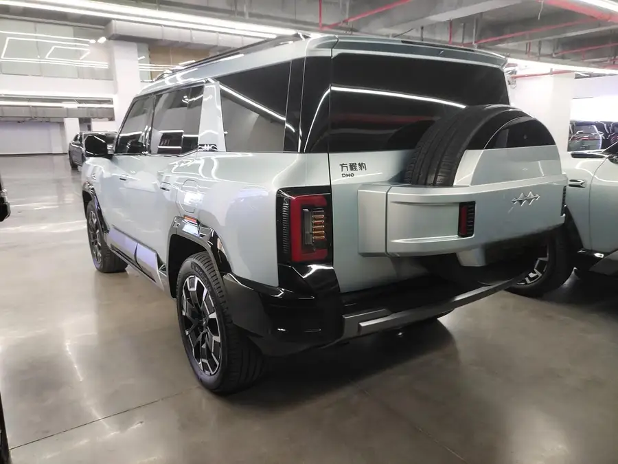 2025 Bao 8 Wisdom & Courage Flagship Version 7‑Seater 2