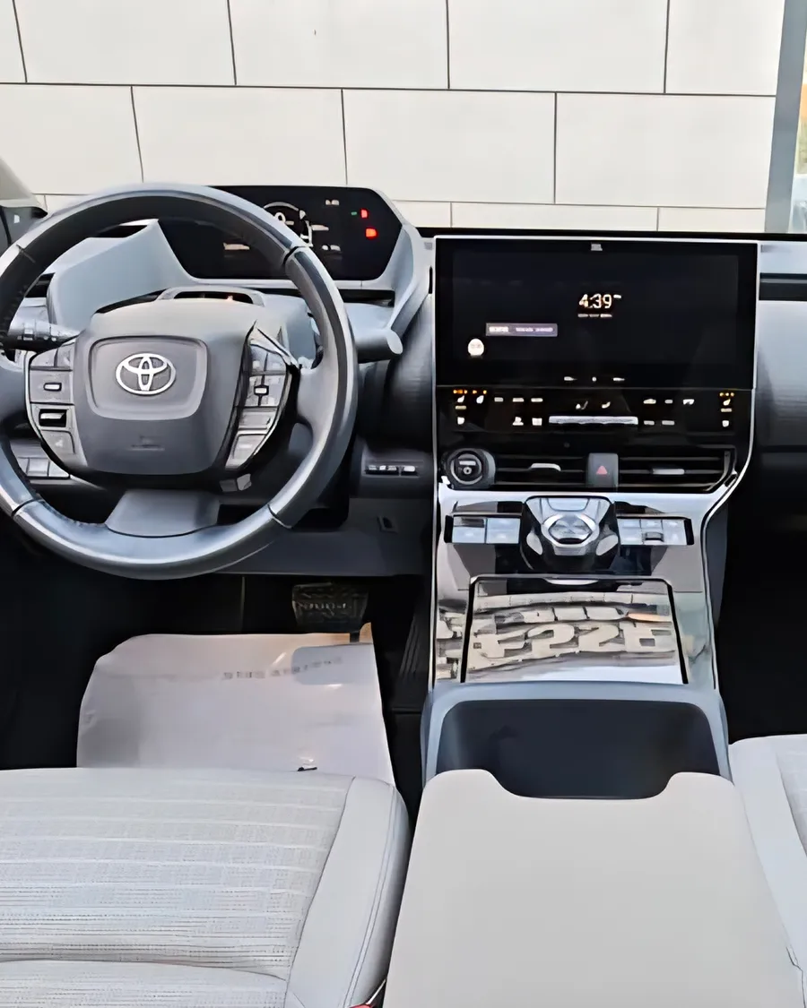 2022 GAC Toyota bZ4X X-MODE 4WD Ultra 4