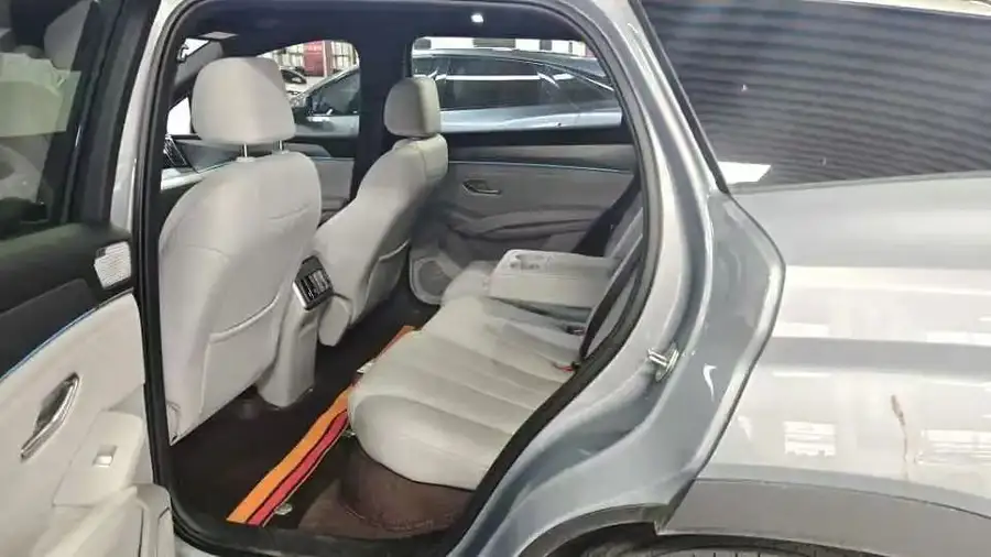 2026 BYD Song Ultra EV 710KM Transcendence 4