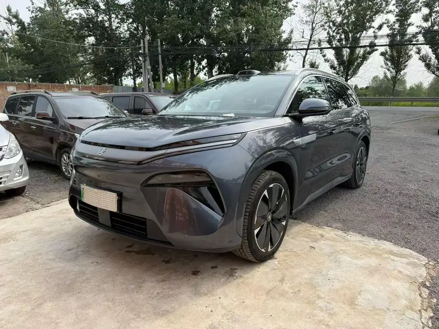 2025 GAC‑Honda P7 Four‑Wheel Drive Long‑Range Max