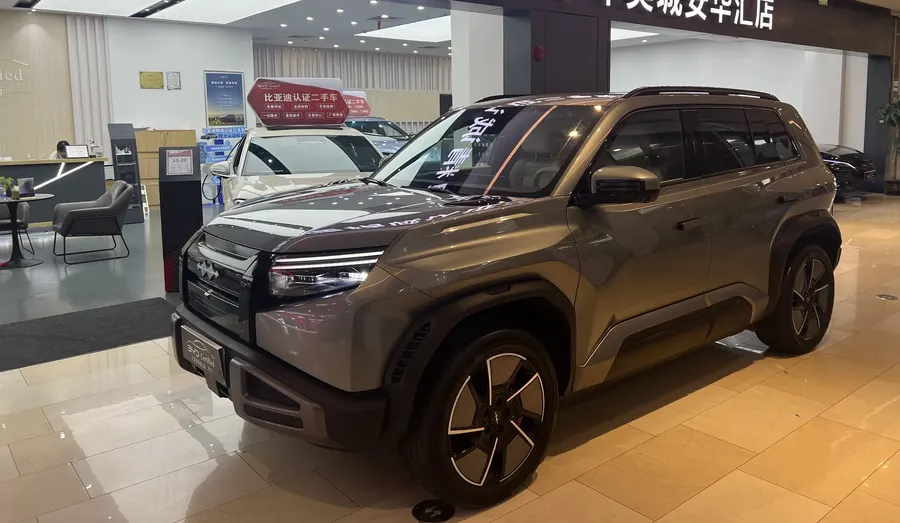2025 Fangchengbao Tai 3 501KM 4WD Ultra Edition 2