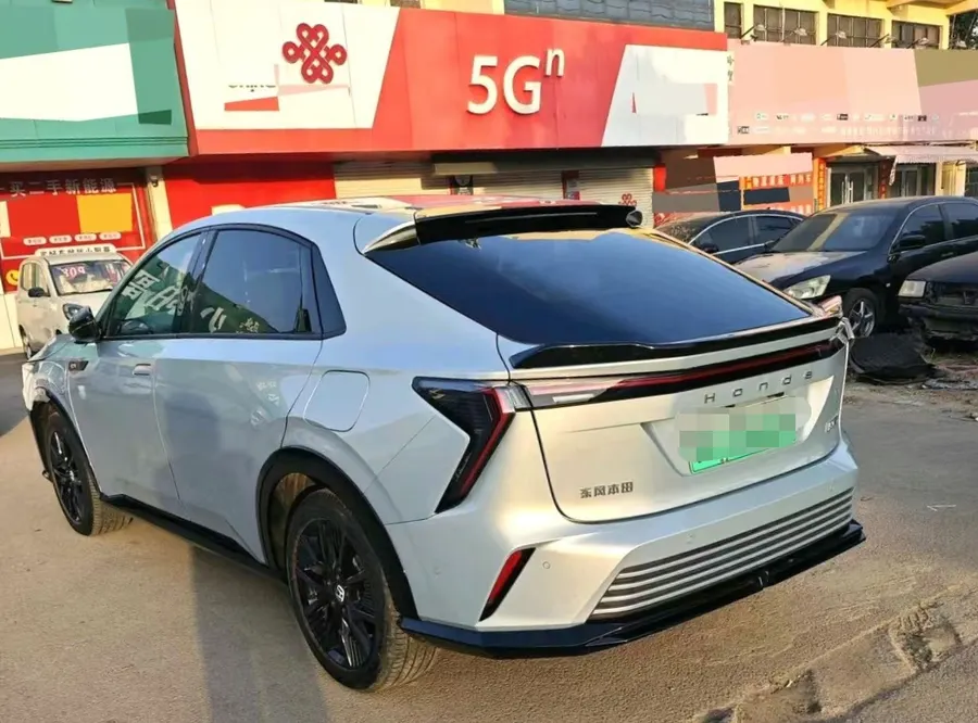 2024 Honda eNS2 Light Chaser Edition 3