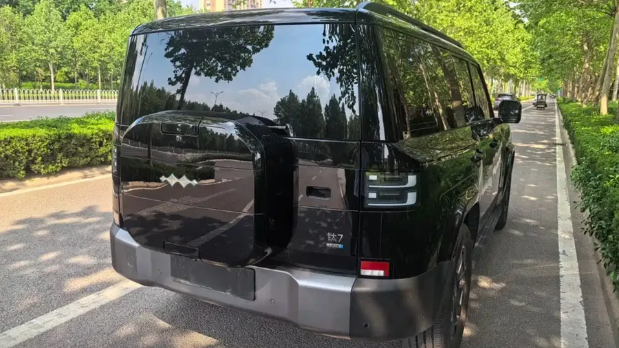 2025 Titan 7 200KM 2WD Max Version 2
